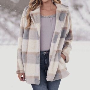 Z Supply -  Plaid Coat - Thick Plush & Cozy Winter Coat! Size Large